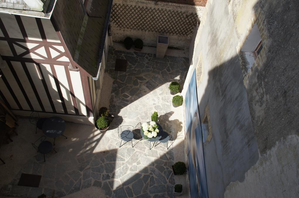 La Petite Cour Trouville-sur-Mer Exterior foto